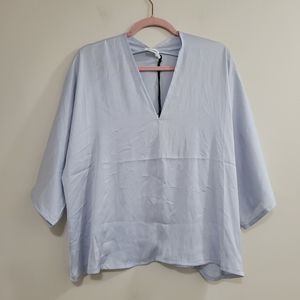 The Reset R label satin v neck pullover Sky M nwt